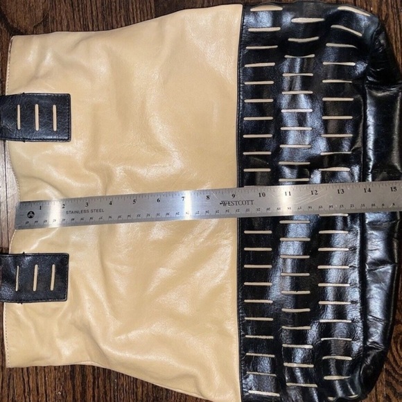 BCBG MAXAZRIA Leather Tote Bag Color Block Cream/Black Handbag Laser Cut Accent - Picture 10 of 11